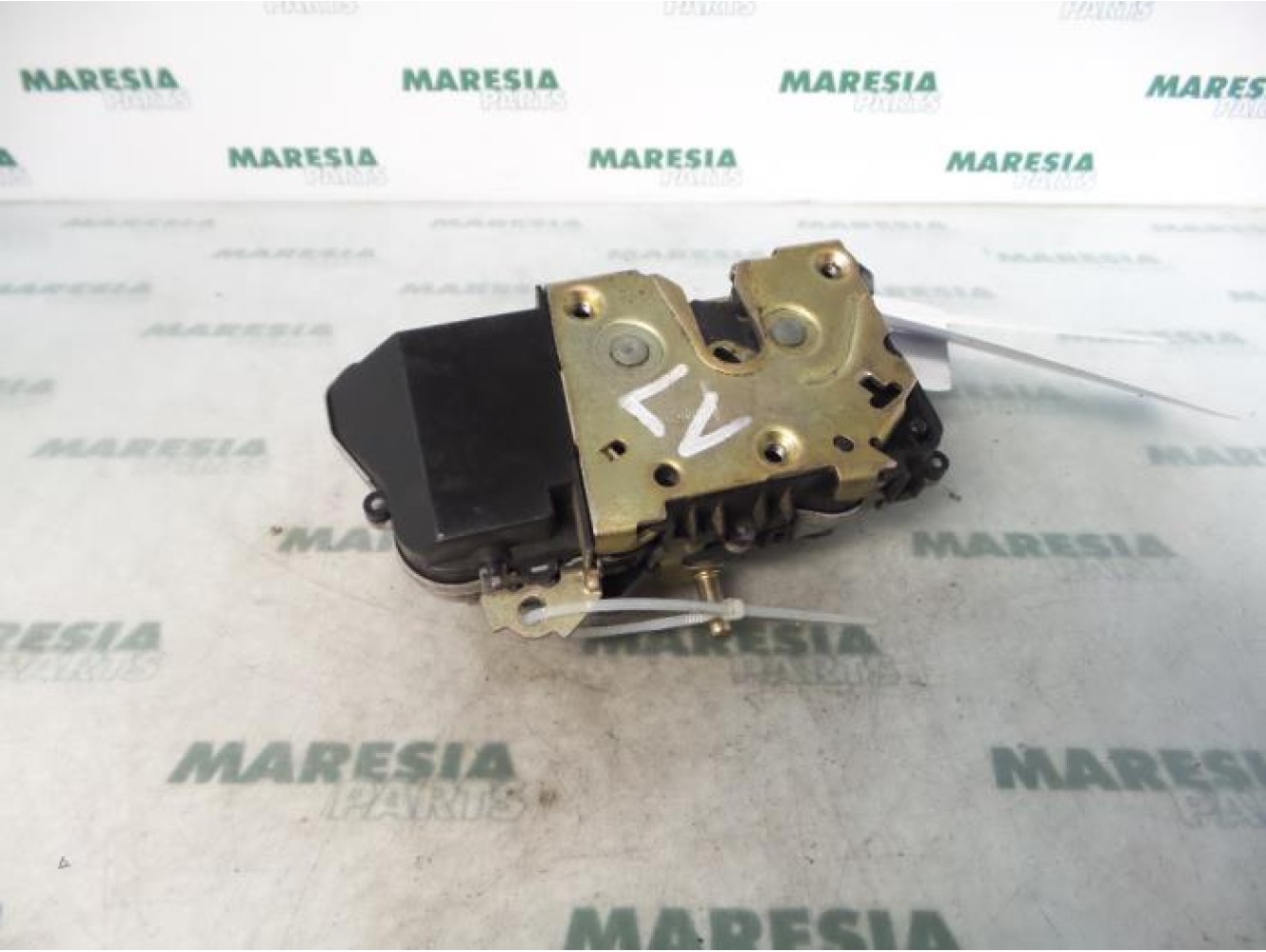Citroen - Picasso - Door lock mechanism 4-door, front left