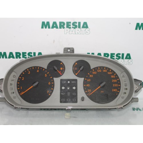 Renault - Megane Scenic - Instrument panel