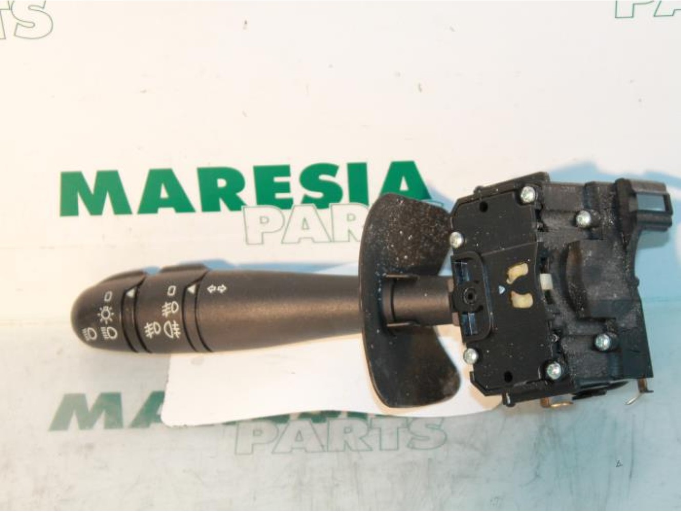 Renault - Megane Scenic - Indicator switch