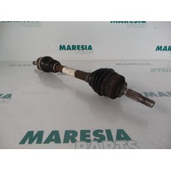Peugeot - 206 - Aandrijfas links-voor