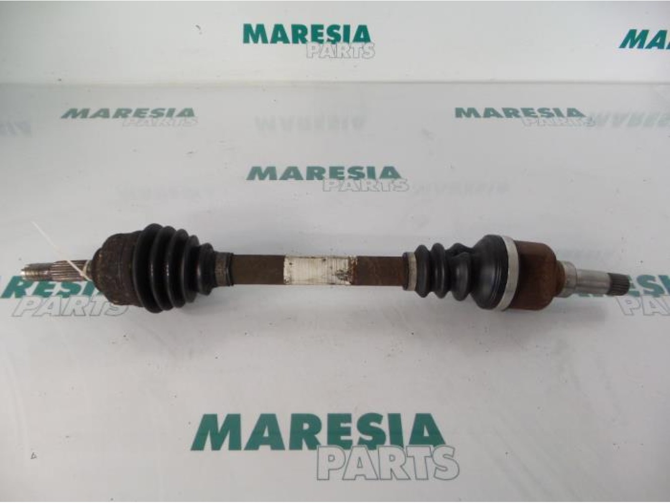 Peugeot - 206 - Aandrijfas links-voor