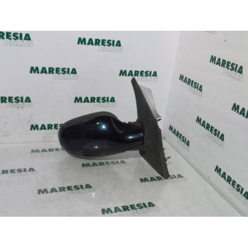 Renault - Megane Scenic - Wing mirror, right