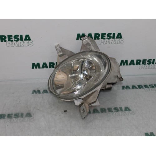 Peugeot - 206 - Fog light, front left
