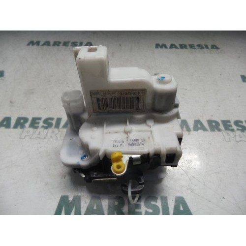 Fiat - Panda - Rear door mechanism 4-door, right