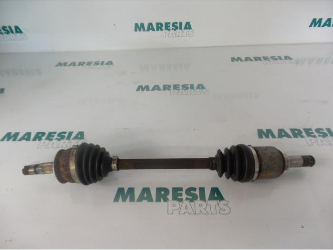 Fiat - Panda - Aandrijfas links-voor