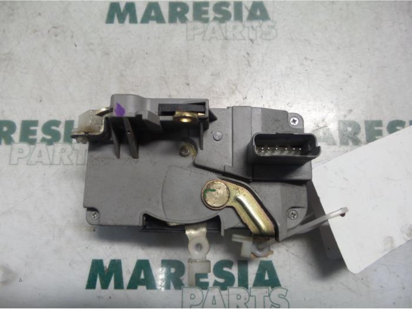 Citroen - C5 - Door lock mechanism 4-door, front left