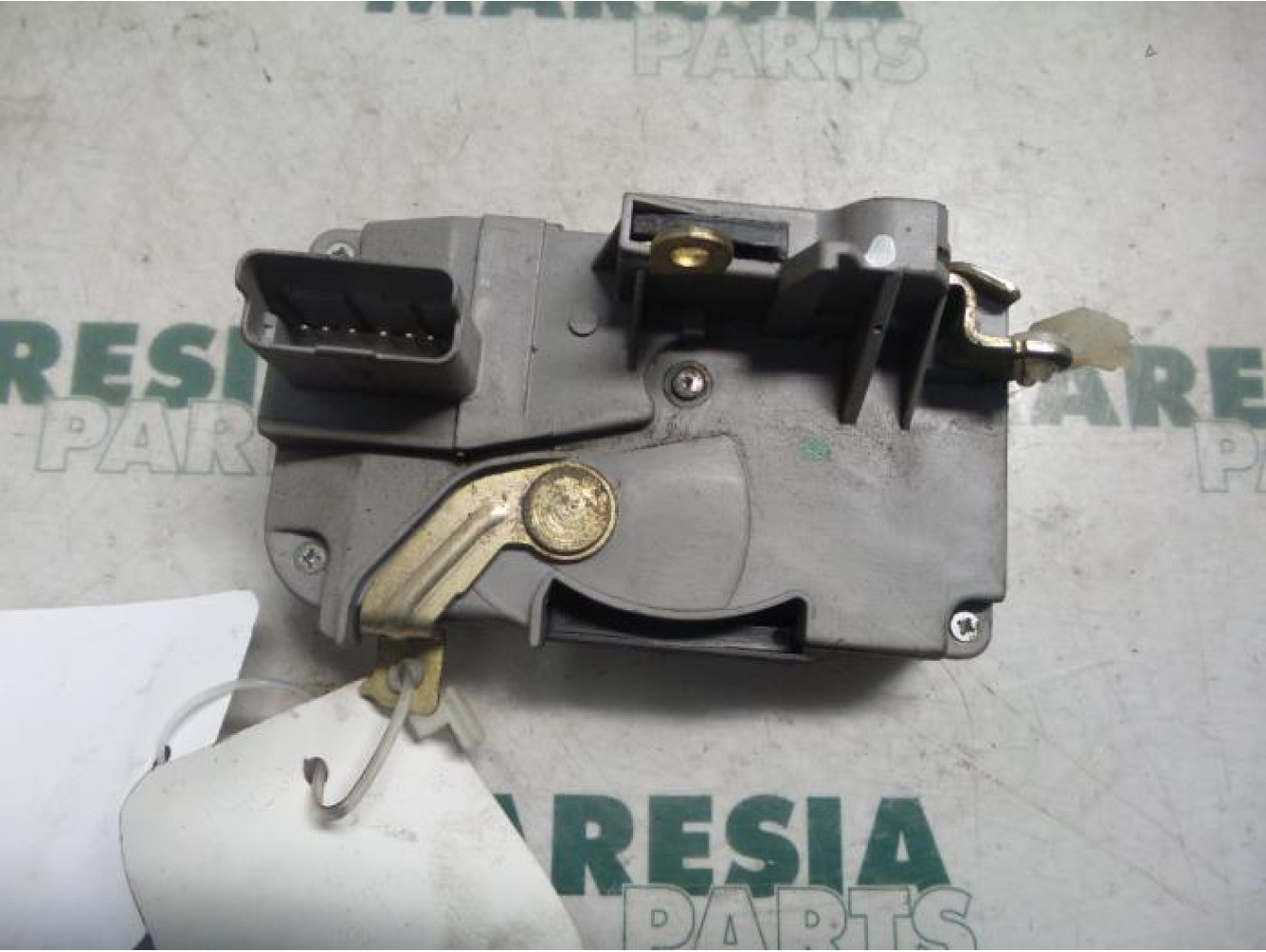 Citroen - C5 - Front door lock mechanism 4-door, right
