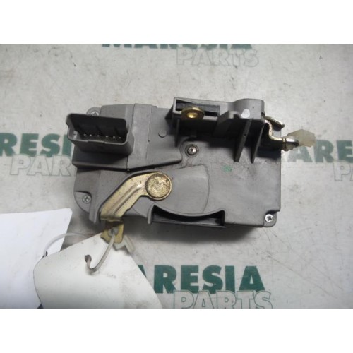 Citroen - C5 - Front door lock mechanism 4-door, right