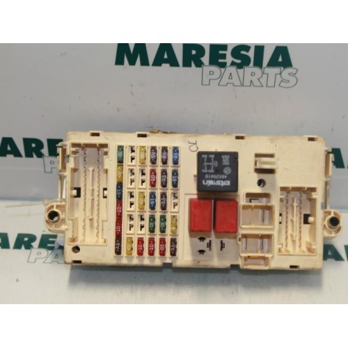 Fiat - Stilo - Fuse box