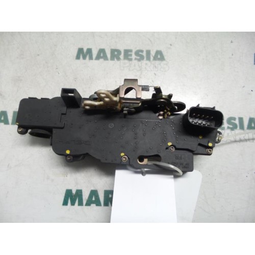 Fiat - Stilo - Front door lock mechanism 4-door, right