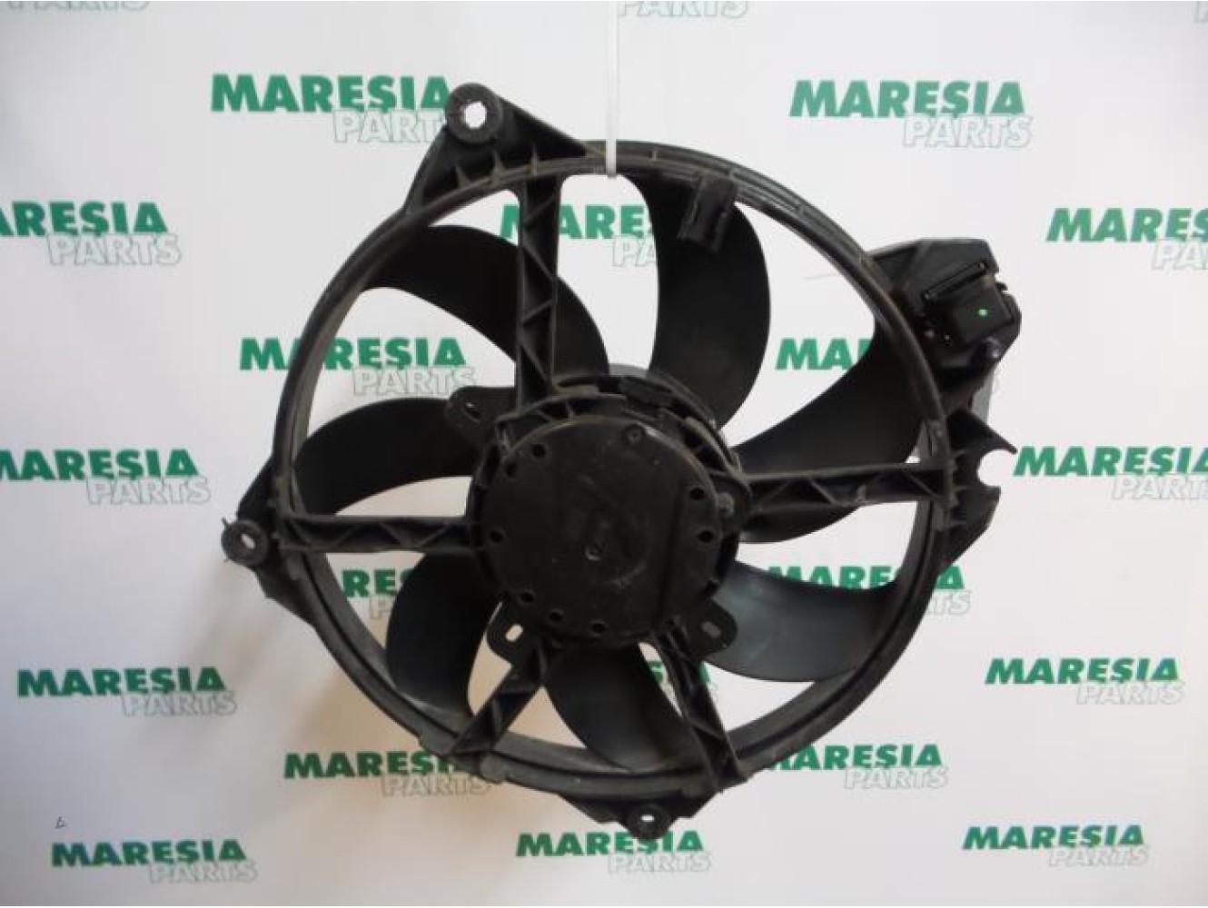 Renault - Megane - Fan motor