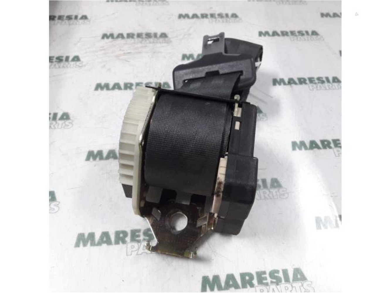 Renault - Clio - Sicherheitsgurt links hinten