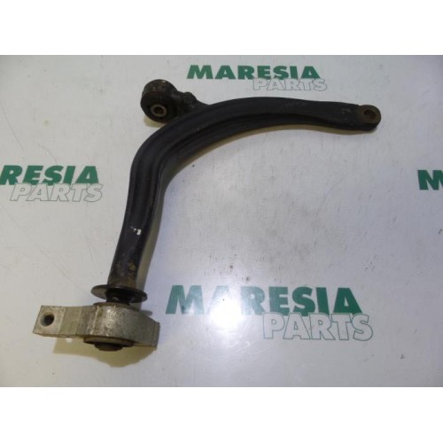 Citroen - C5 - Front lower wishbone, right