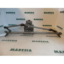 Renault - Clio - Wiper mechanism