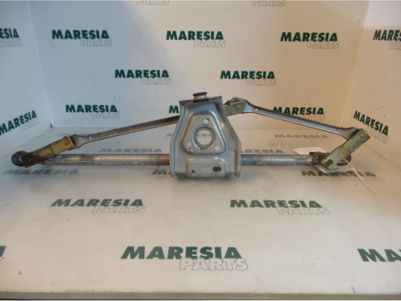 Renault - Clio - Wiper mechanism