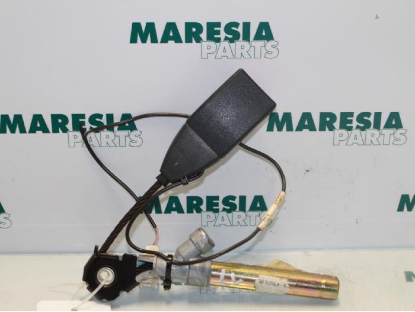 Renault - Clio - Gordelspanner links