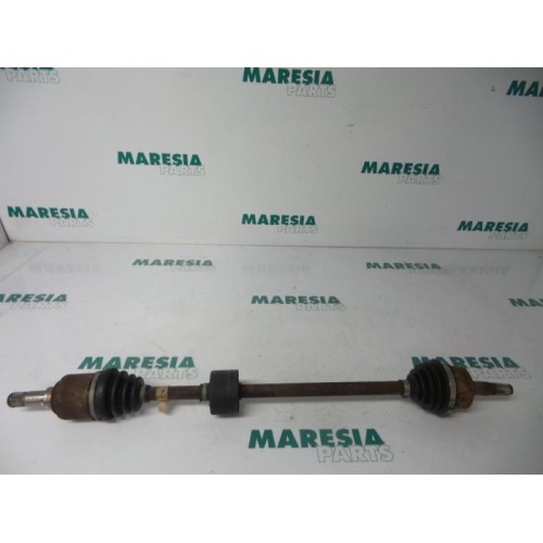 Fiat - Punto - Front drive shaft, right