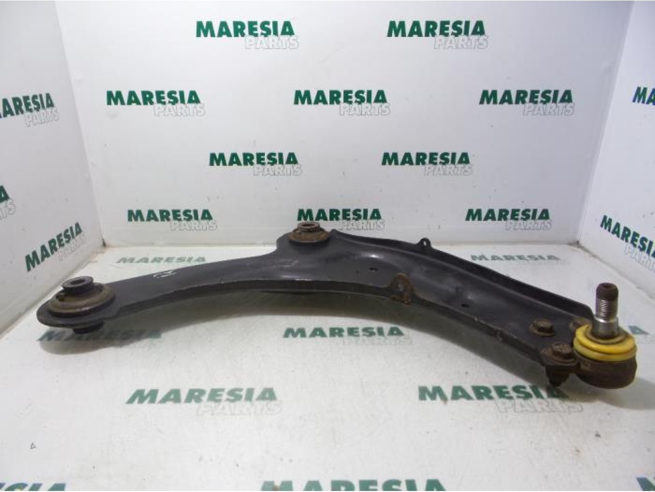 Renault - Espace - Front lower wishbone, right