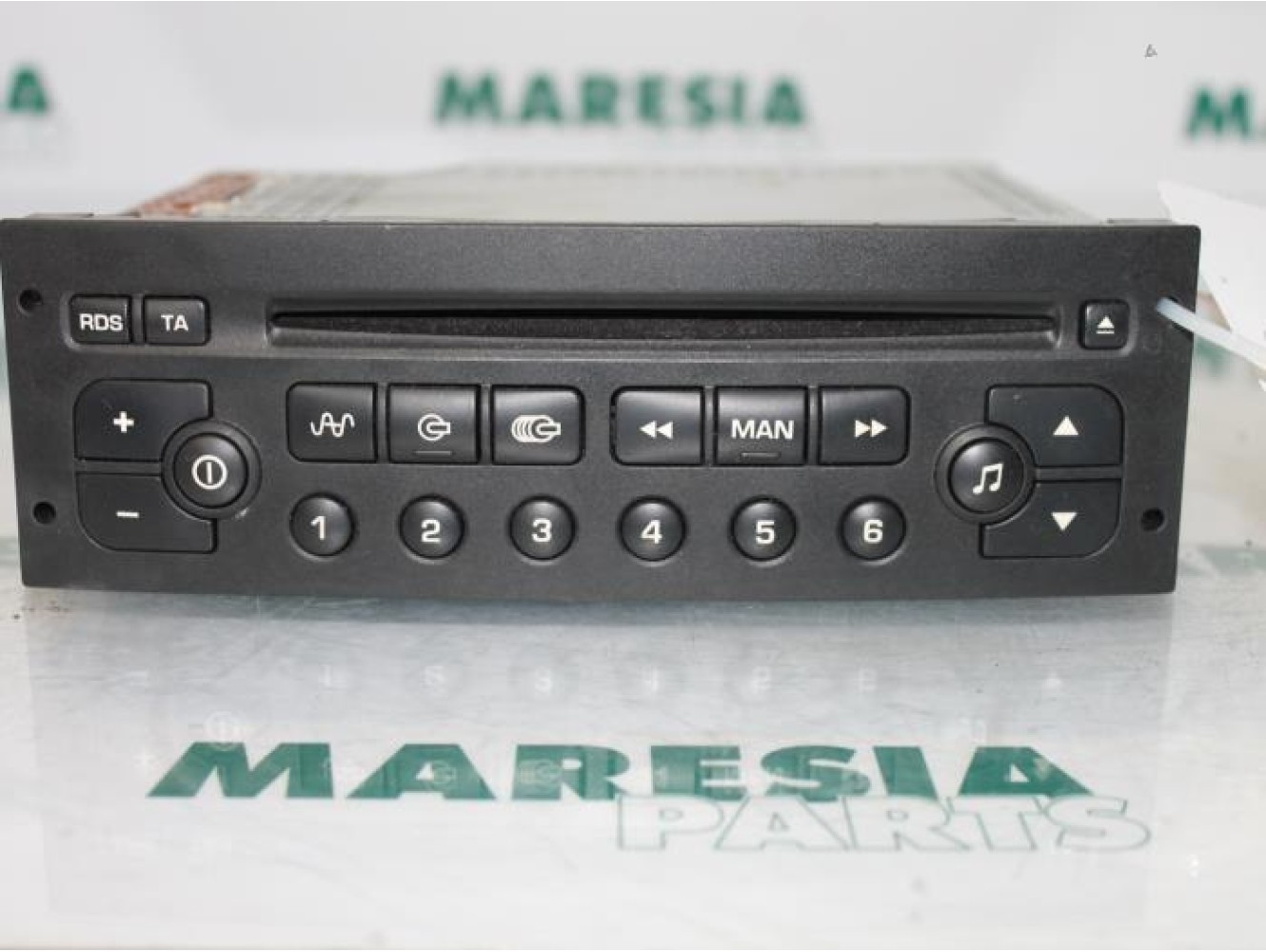 Peugeot - 307 - Radio CD Speler