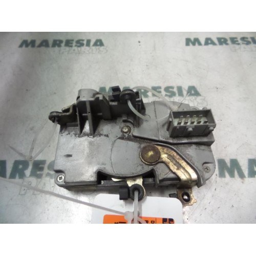 Peugeot - 406 - Door lock mechanism 4-door, front left