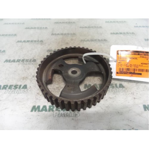 Peugeot - 307 - Camshaft sprocket