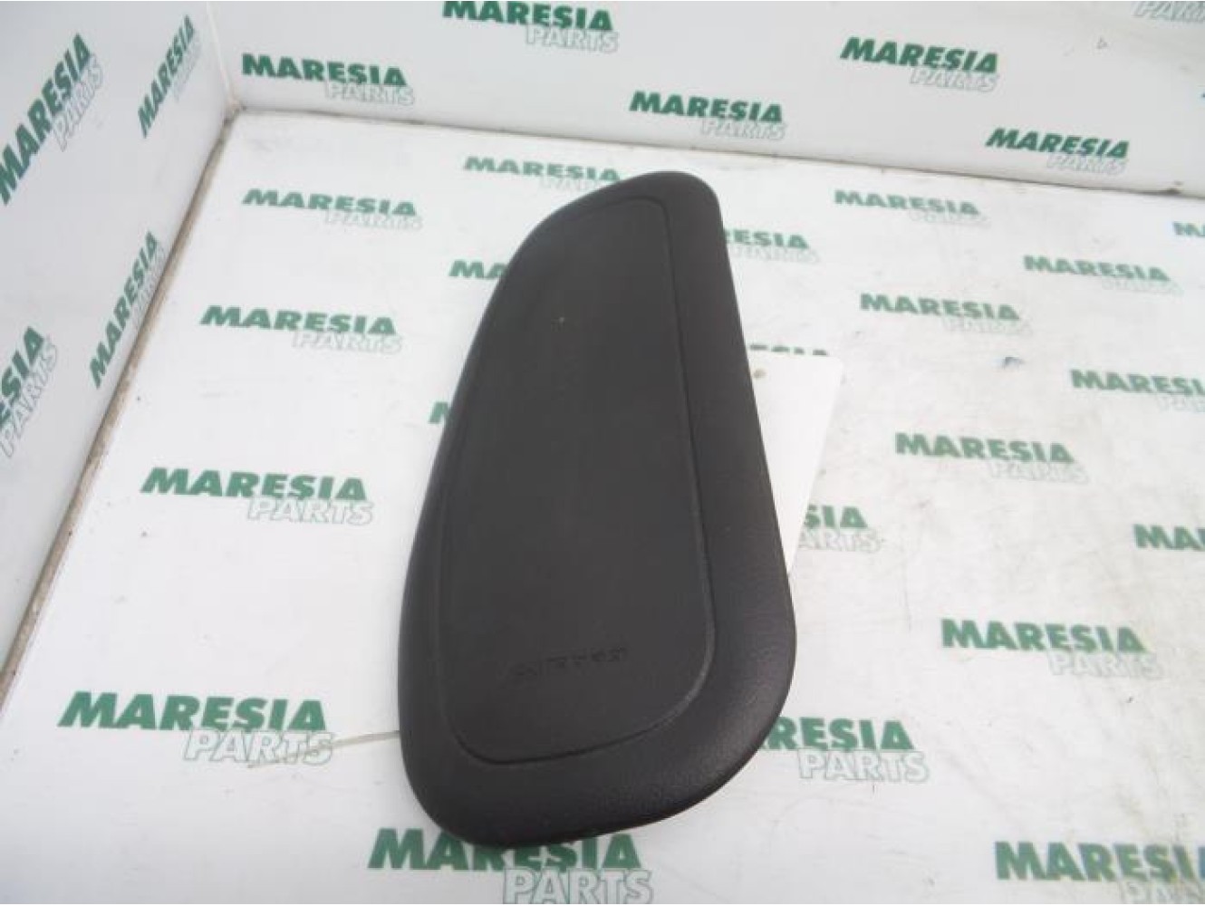 Fiat - Punto - Airbag stoel (zitplaats)