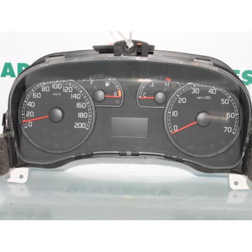 Fiat - Punto - Instrument panel