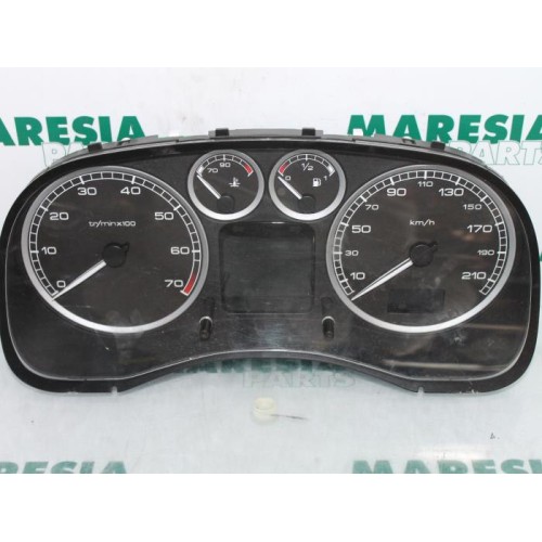 Peugeot - 307 - Instrumentenbrett