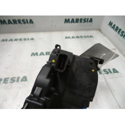 Renault - Megane - Front door lock mechanism 4-door, right