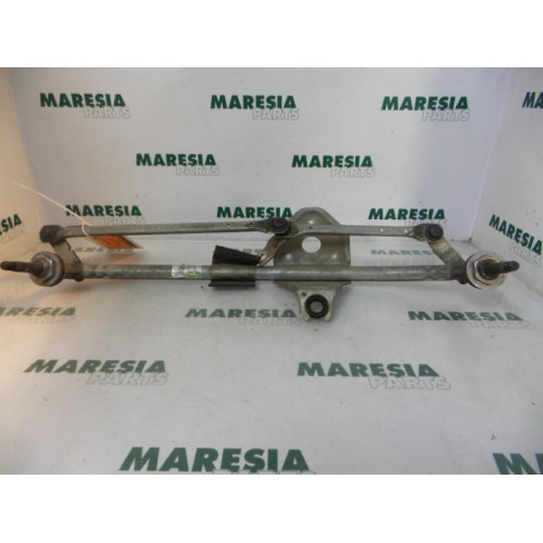 Renault - Trafic - Wiper mechanism