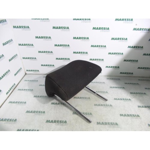 Peugeot - 307 - Headrest