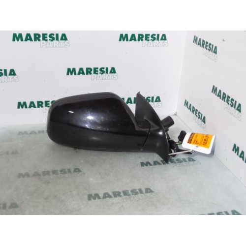 Peugeot - 307 - Wing mirror, right