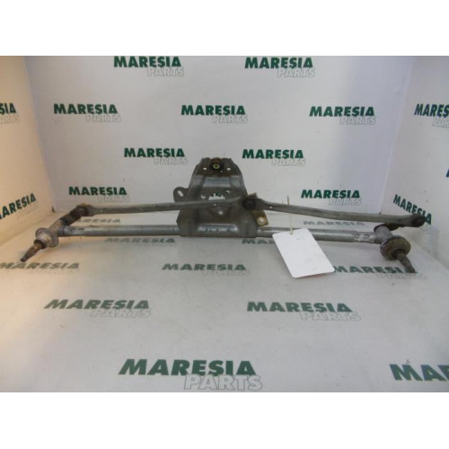 Renault - Kangoo - Wiper mechanism