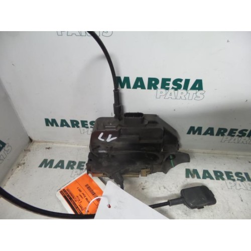 Renault - Megane Scenic - Door lock mechanism 4-door, front left