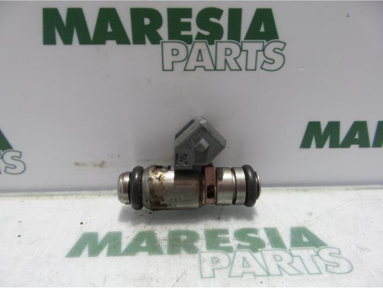 Renault - Clio - Injector (petrol injection)