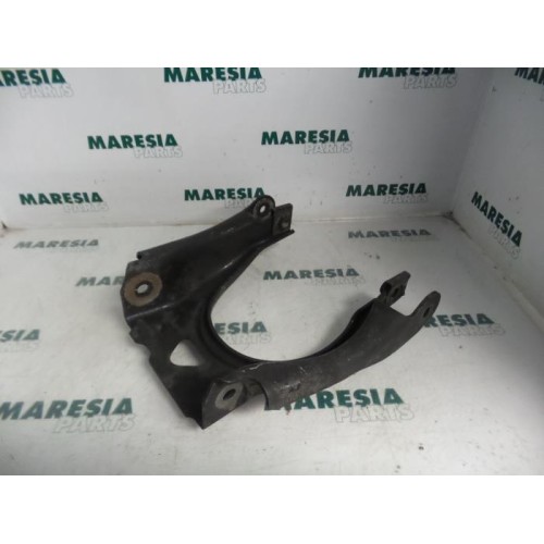 Citroen - C6 - Front upper wishbone, right