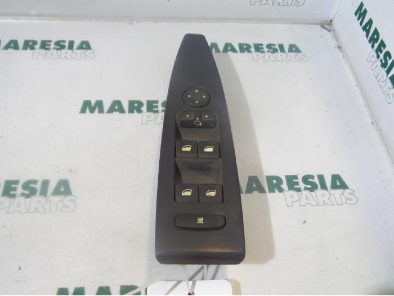 Citroen - C6 - Multi-functional window switch