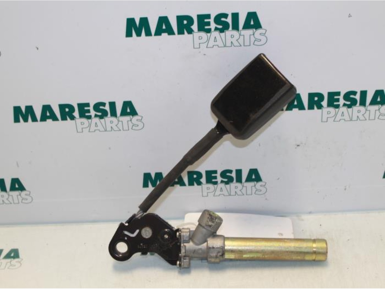 Peugeot - 406 - Gordelspanner links