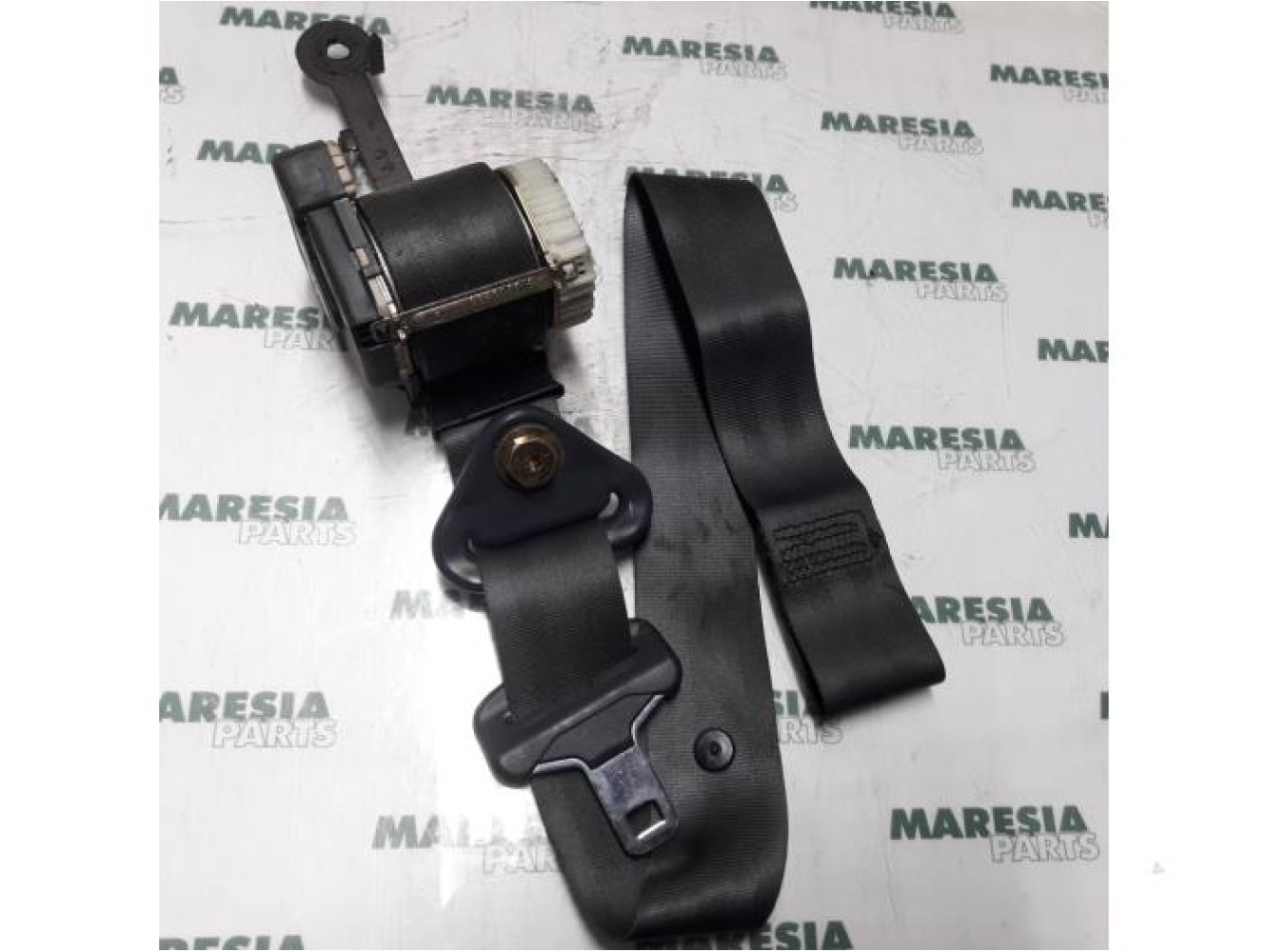 Renault - Clio - Front seatbelt, right