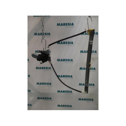 Renault - Clio - Window mechanism 2-door, front right