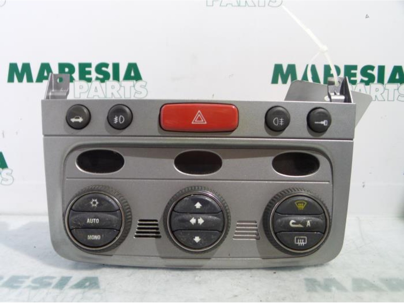 Alfa Romeo - 147 - Heater control panel