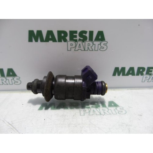 Renault - Clio - Injector (petrol injection)