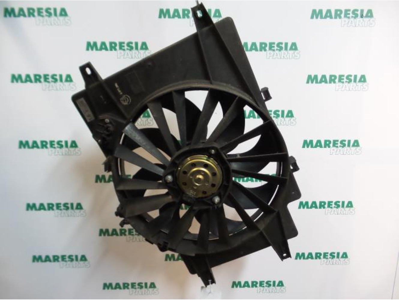 Alfa Romeo - 147 - Kühlgebläse Motor