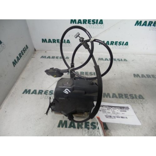 Renault - Megane Scenic - Rear door lock mechanism 4-door, left