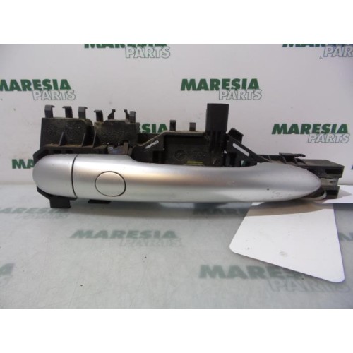 Renault - Megane Scenic - Rear door handle 4-door, right