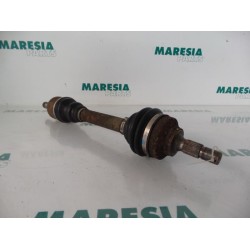 Peugeot - 206 - Aandrijfas links-voor