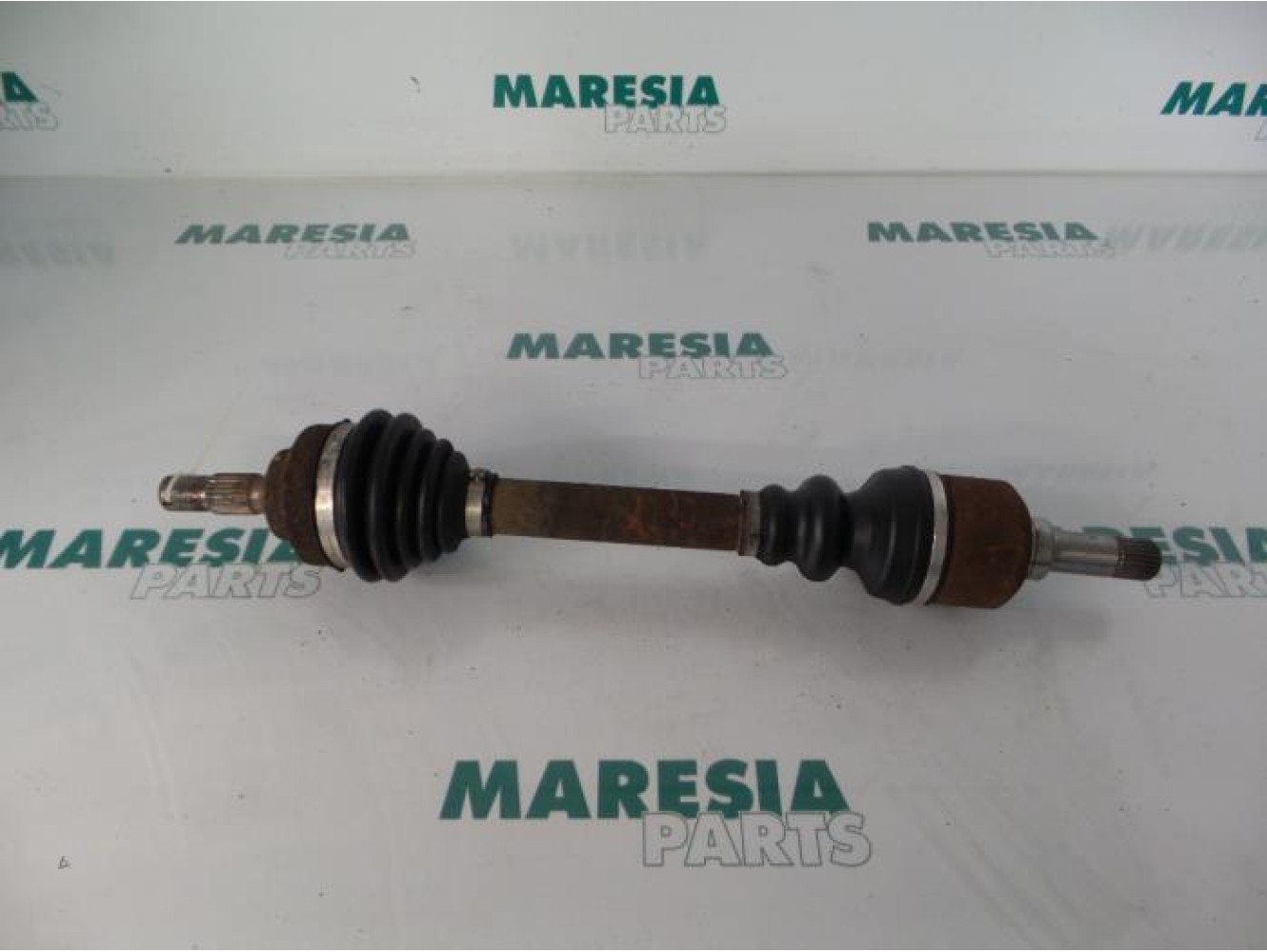 Peugeot - 206 - Aandrijfas links-voor