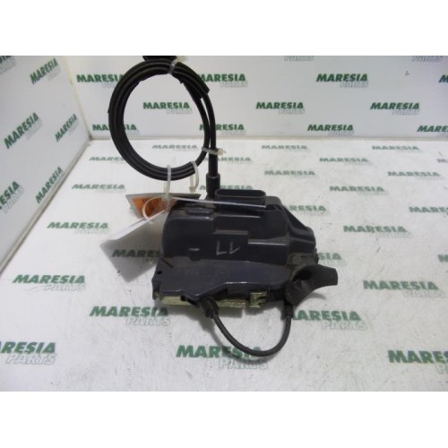 Renault - Laguna - Door lock mechanism 4-door, front left