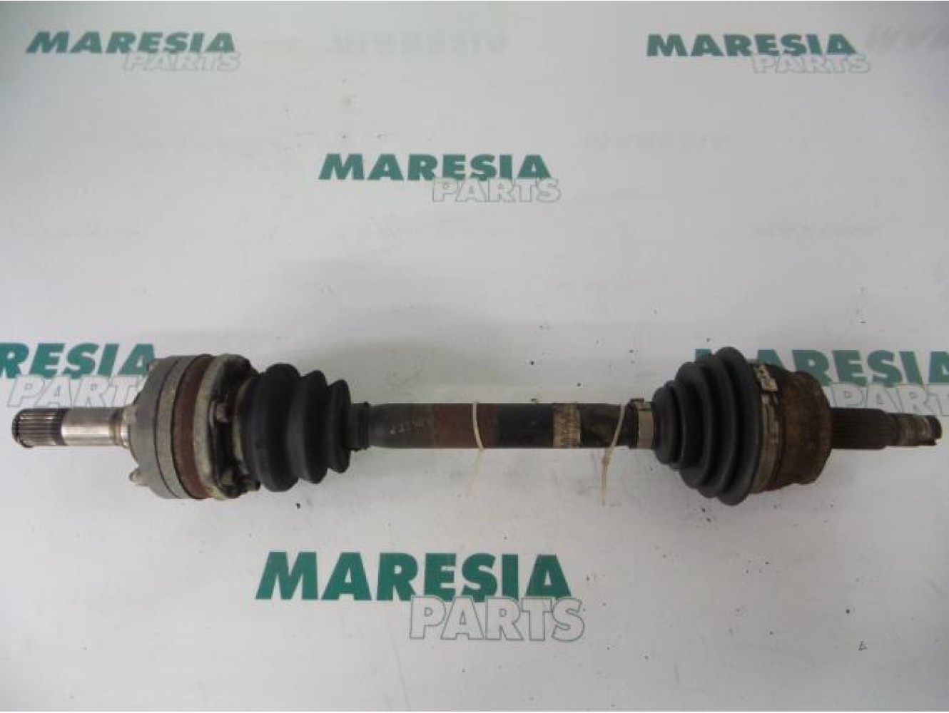 Alfa Romeo - 166 - Aandrijfas links-voor