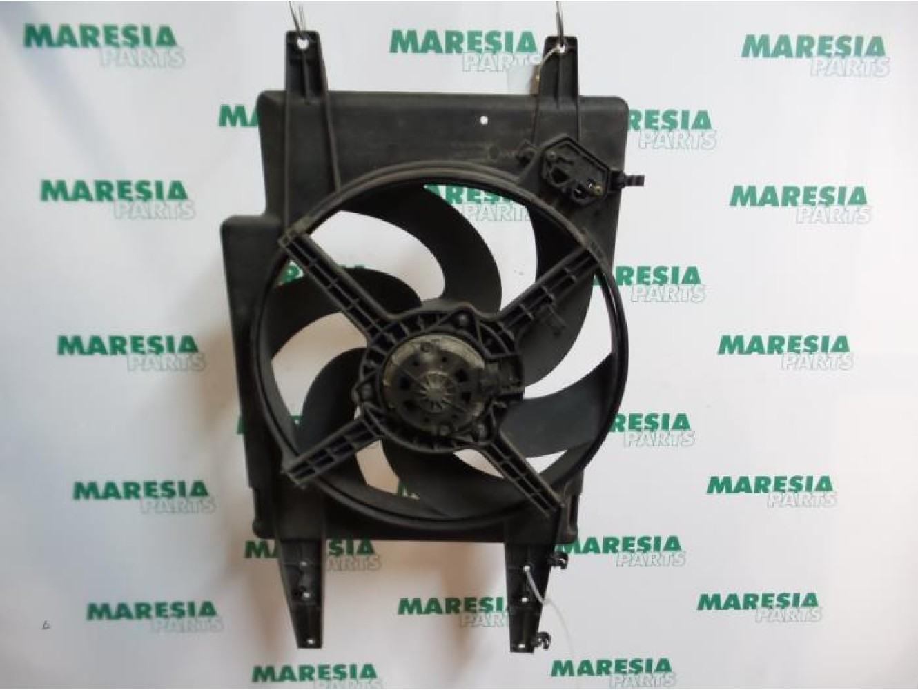 Alfa Romeo - 166 - Fan motor